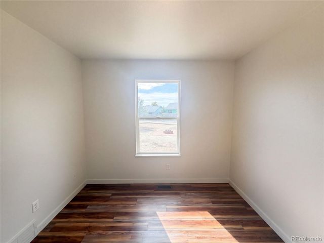 3820 Dove Lane, Evans, CO 80620