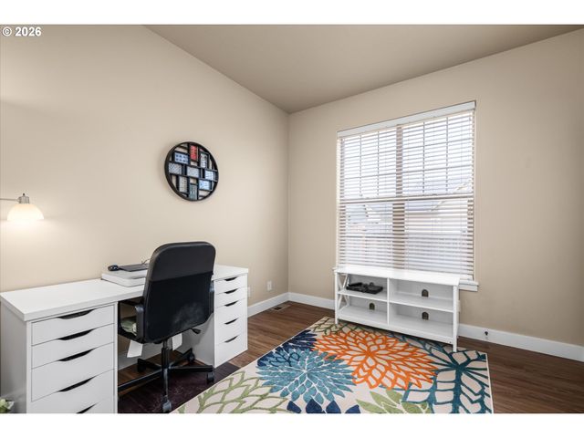 4155 STELLAR Way, Springfield, OR 97478