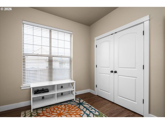 4155 STELLAR Way, Springfield, OR 97478