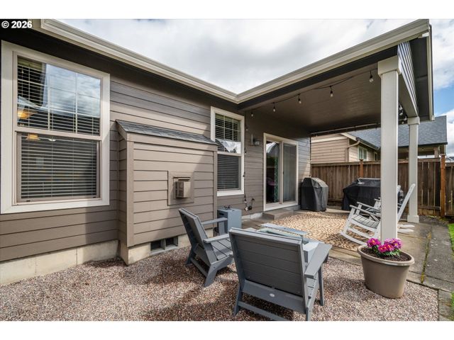 4155 STELLAR Way, Springfield, OR 97478