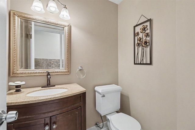 6021 Fairbrook Drive, West Bloomfield, MI 48322