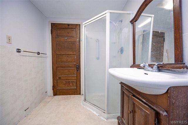 1308 South Avenue, Niagara Falls, NY 14305