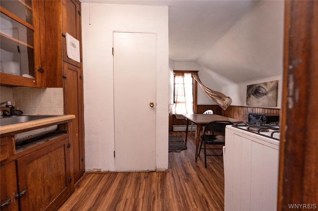 1308 South Avenue, Niagara Falls, NY 14305