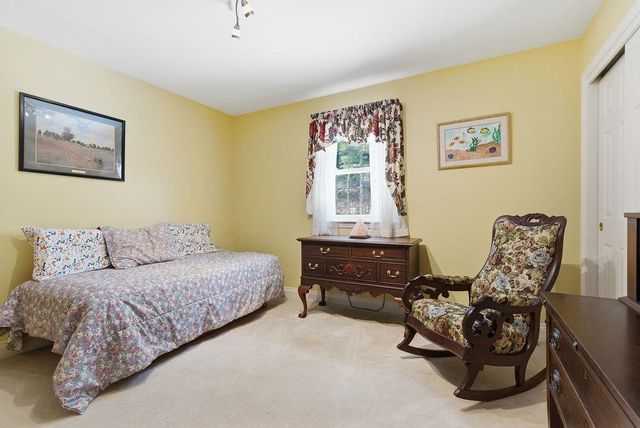 20 Salmon Brook Drive, Nashua, NH 03062