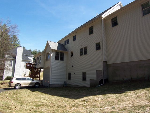 20 Salmon Brook Drive, Nashua, NH 03062