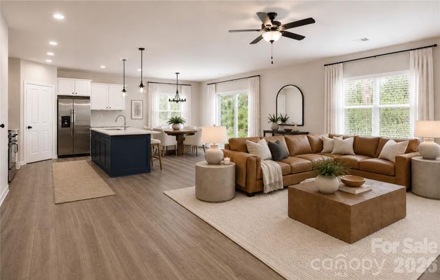 2231 Dardan Woods Drive, Charlotte, NC 28215