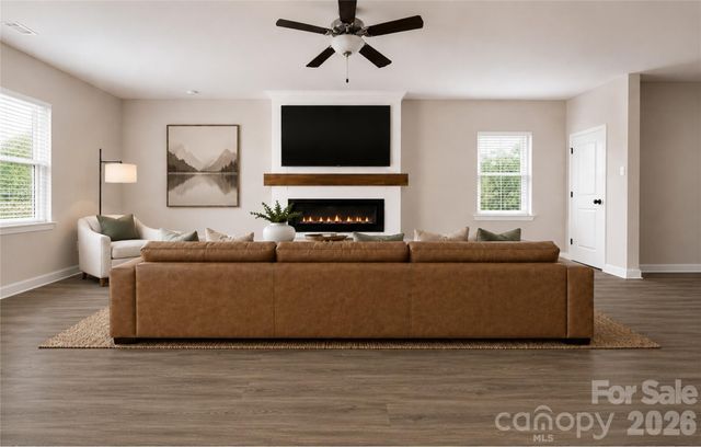 2231 Dardan Woods Drive, Charlotte, NC 28215