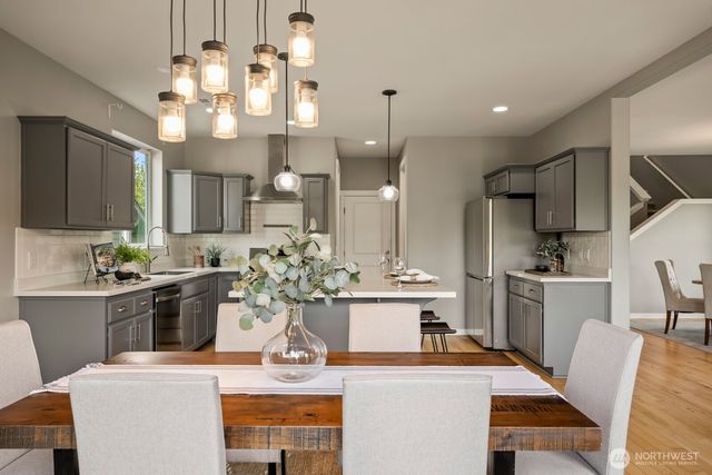 26216 SE 228 AVE Avenue SE, Maple Valley, WA 98038