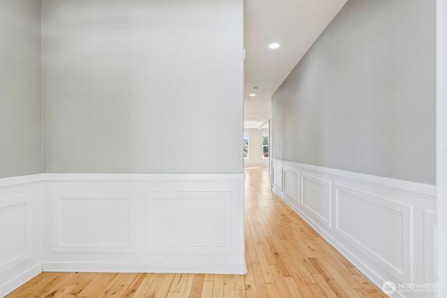 26216 SE 228 AVE Avenue SE, Maple Valley, WA 98038