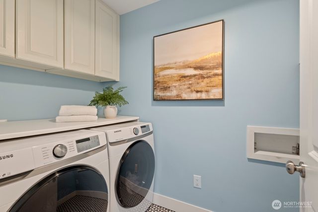 26216 SE 228 AVE Avenue SE, Maple Valley, WA 98038