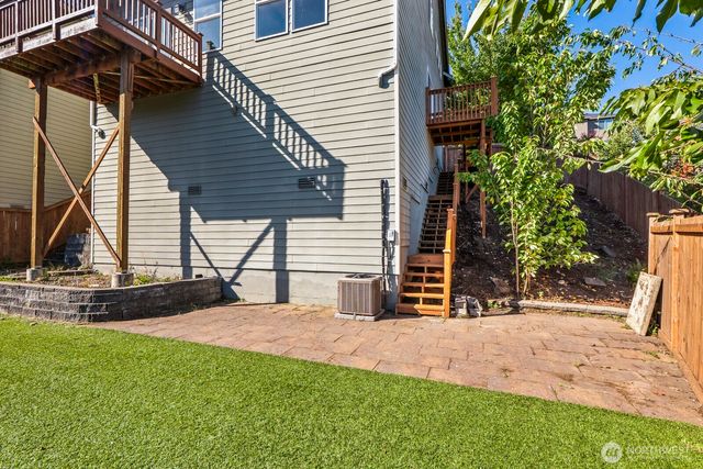 26216 SE 228 AVE Avenue SE, Maple Valley, WA 98038