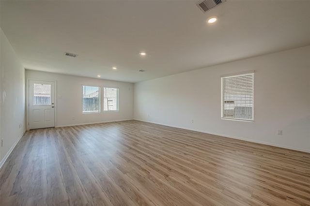 18111 Robin Creek Dr, Hockley, TX 77447