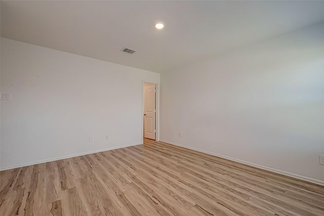 18111 Robin Creek Dr, Hockley, TX 77447