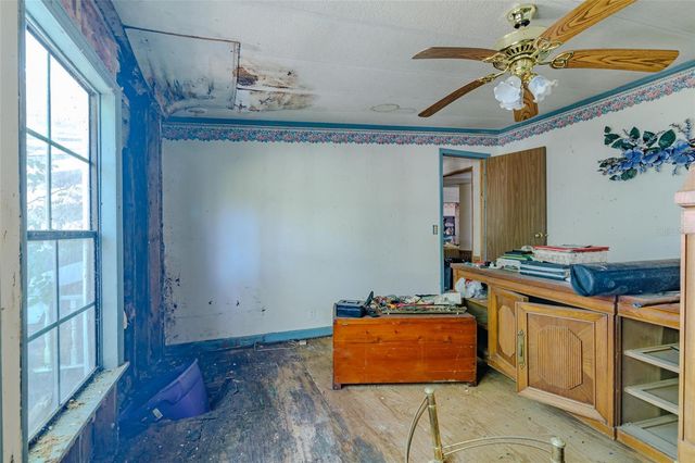 9130 SE 197TH AVENUE, Ocklawaha, FL 32179