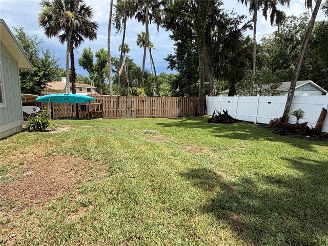 2436 CLAIRE AVENUE, New Smyrna Beach, FL 32168