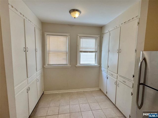 11 Lentz Place, Irvington, NJ 07111