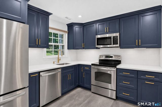 28 Silent Grove, Westport, CT 06880