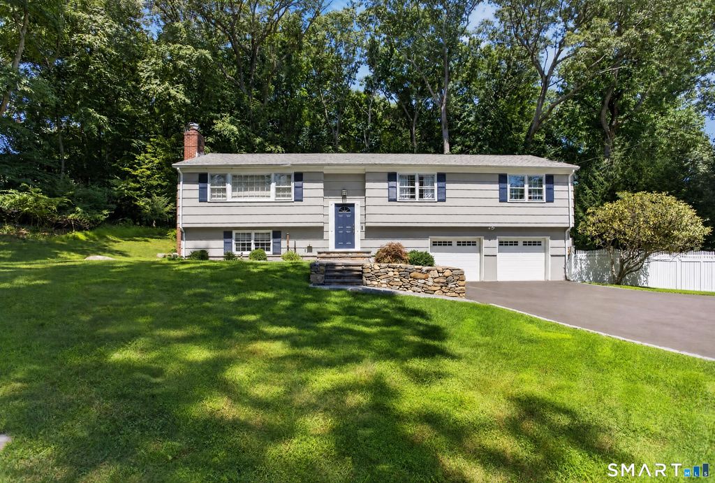 28 Silent Grove, Westport, CT 06880