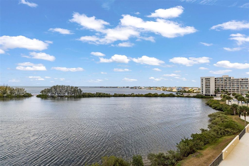 Image 22 of property listing at 5915 SEA RANCH DRIVE 408, Hudson, FL 34667