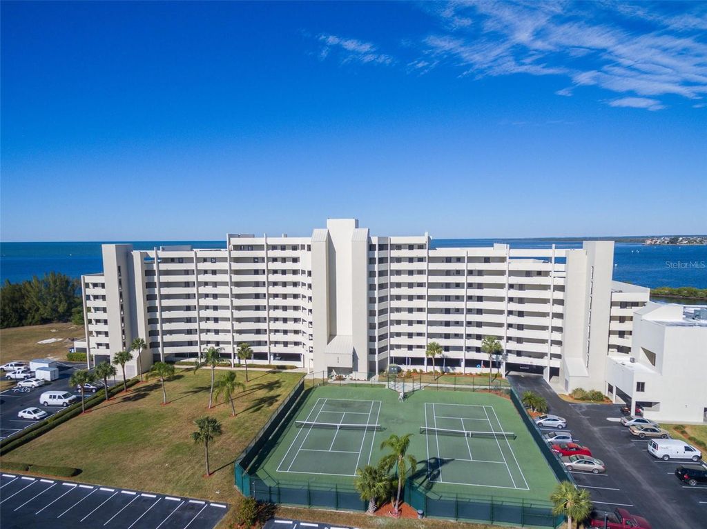 Image 25 of property listing at 5915 SEA RANCH DRIVE 408, Hudson, FL 34667