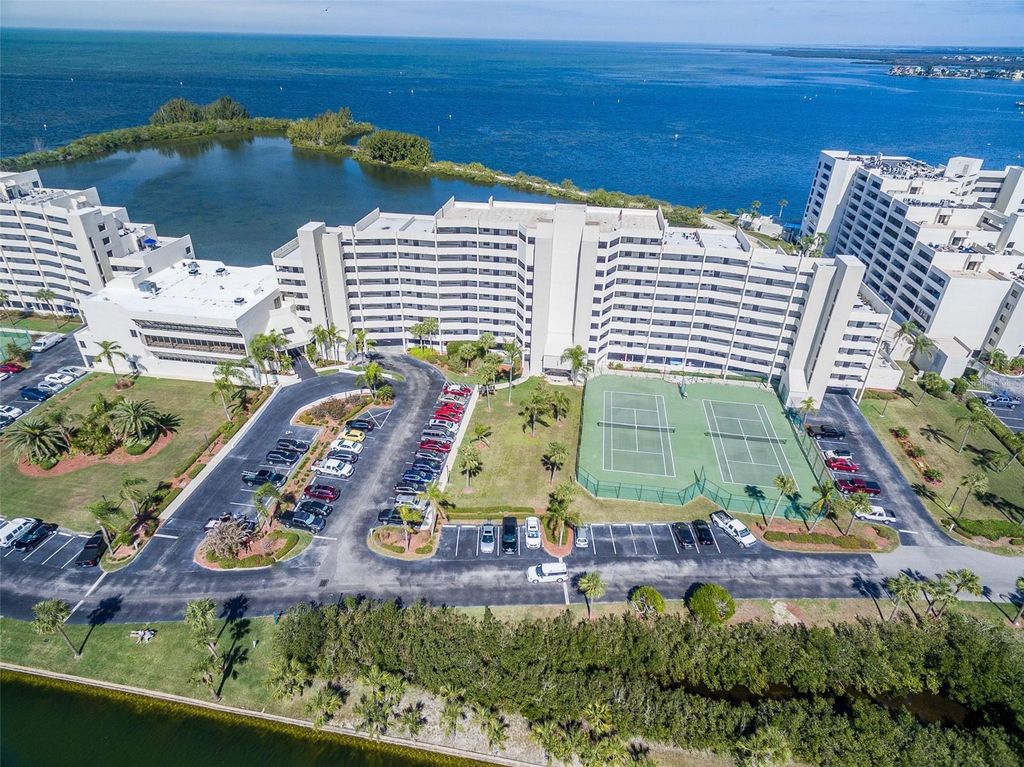 Image 29 of property listing at 5915 SEA RANCH DRIVE 408, Hudson, FL 34667