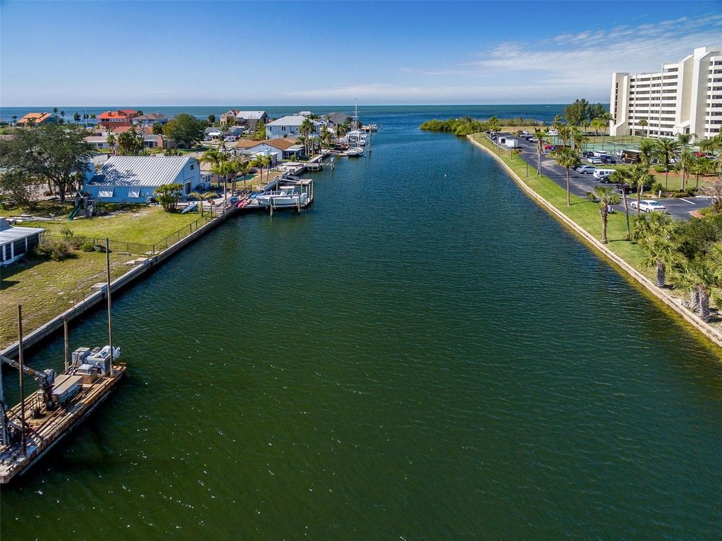 Image 34 of property listing at 5915 SEA RANCH DRIVE 408, Hudson, FL 34667