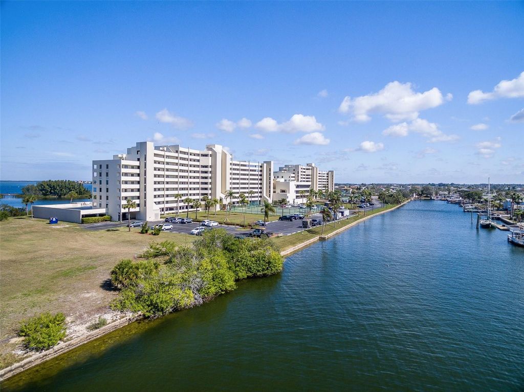 Image 40 of property listing at 5915 SEA RANCH DRIVE 408, Hudson, FL 34667