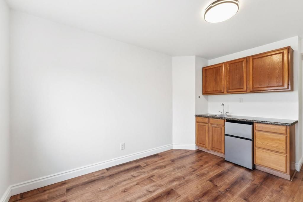Image 49 of property listing at Address unavailable.