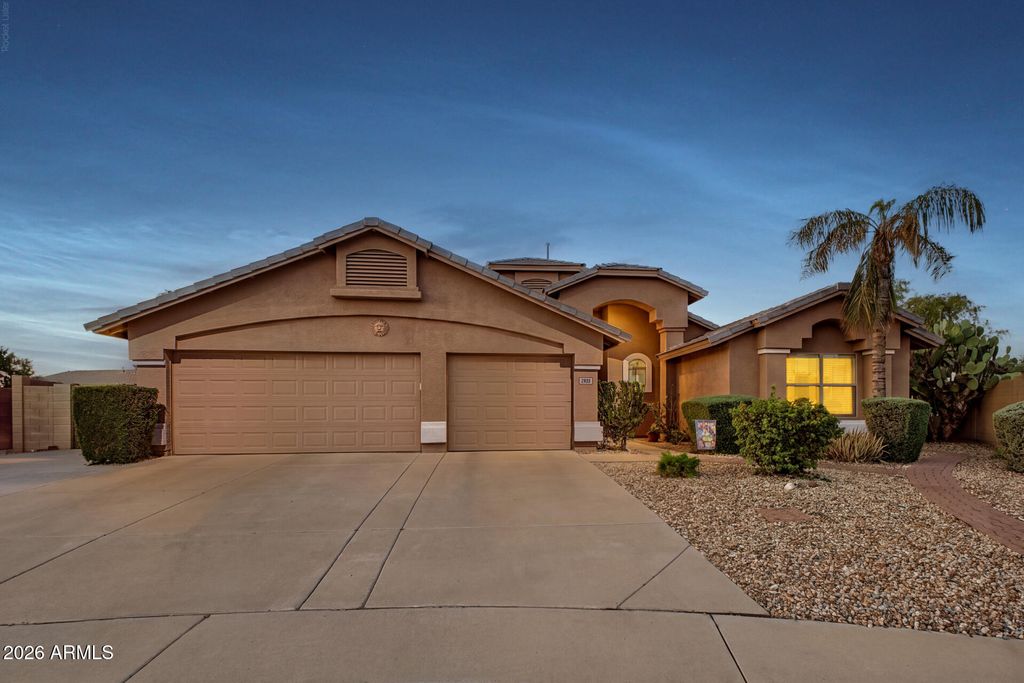 2933 S COYOTE Canyon, Mesa, AZ 85212 — exterior