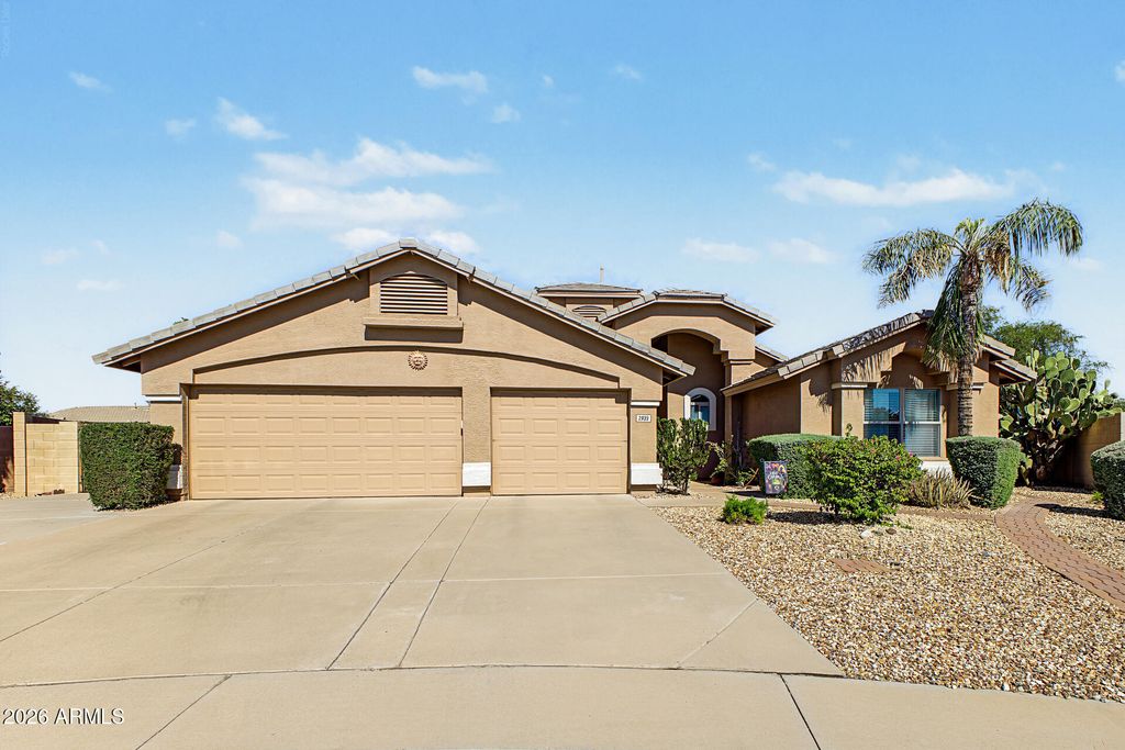 2933 S COYOTE Canyon, Mesa, AZ 85212 — photo 2