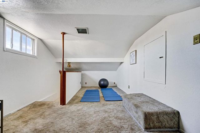 2331 Humphrey Ave, Richmond, CA 94804