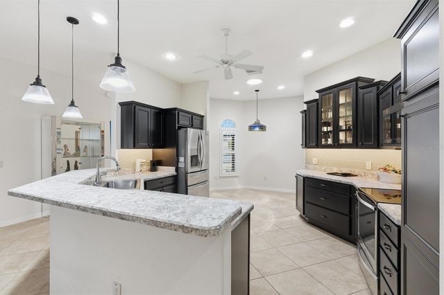 1424 WALNUT WAY, The Villages, FL 32163