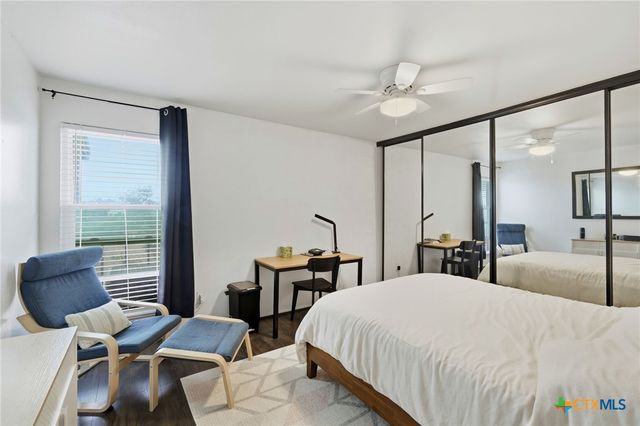 6910 Hart Lane 912, Austin, TX 78731