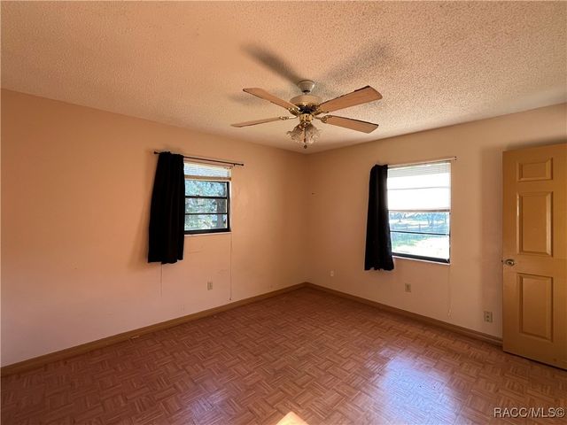 1711 N Croft Avenue, Inverness, FL 34453