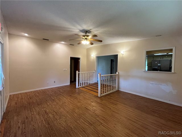 1711 N Croft Avenue, Inverness, FL 34453