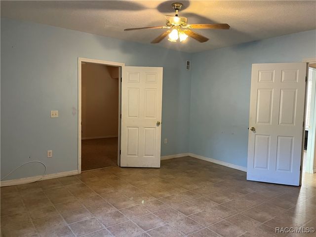 1711 N Croft Avenue, Inverness, FL 34453