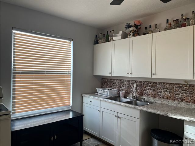1711 N Croft Avenue, Inverness, FL 34453