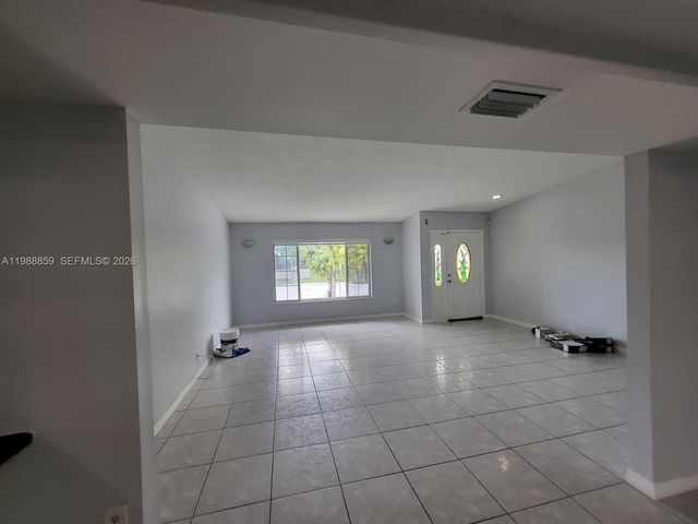 9749 SW 213th Ter 9749, Cutler Bay, FL 33189