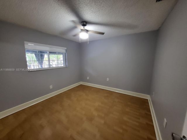 9749 SW 213th Ter 9749, Cutler Bay, FL 33189