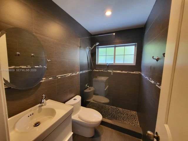 9749 SW 213th Ter 9749, Cutler Bay, FL 33189