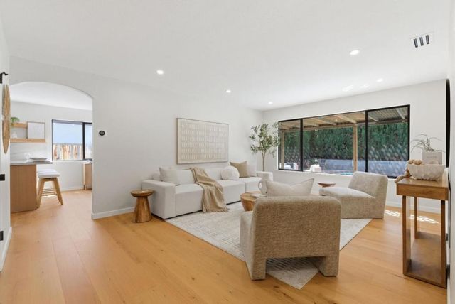 1547 Grackle Way, Sunnyvale, CA 94087