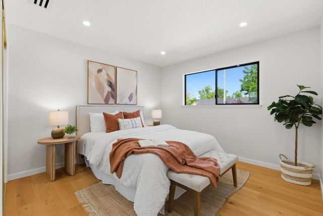 1547 Grackle Way, Sunnyvale, CA 94087