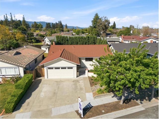 1547 Grackle Way, Sunnyvale, CA 94087