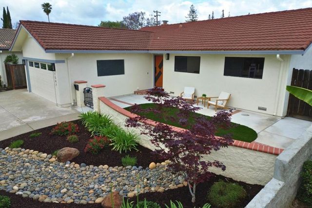 1547 Grackle Way, Sunnyvale, CA 94087