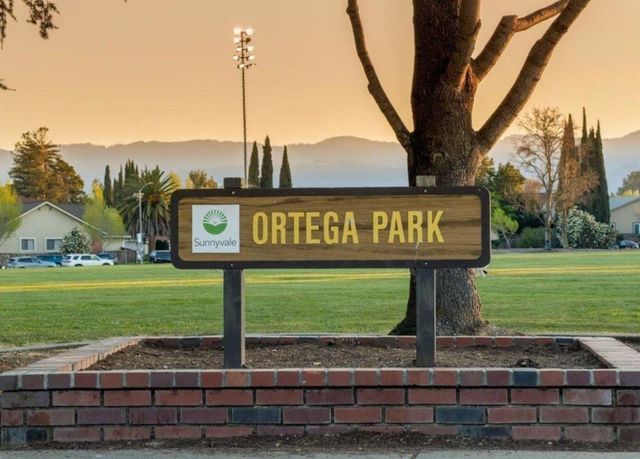 1547 Grackle Way, Sunnyvale, CA 94087