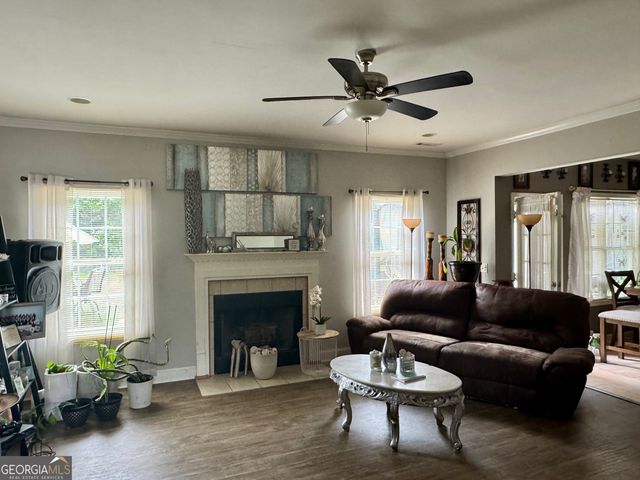 12402 Muir Field Court, Fayetteville, GA 30215