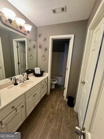 12402 Muir Field Court, Fayetteville, GA 30215