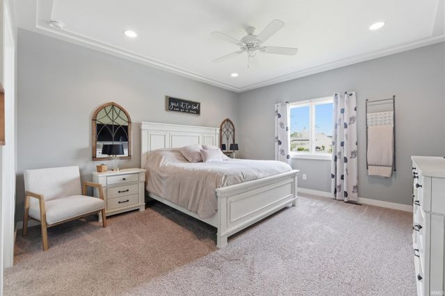 10223 Buttonwood Pass, Leo, IN 46765