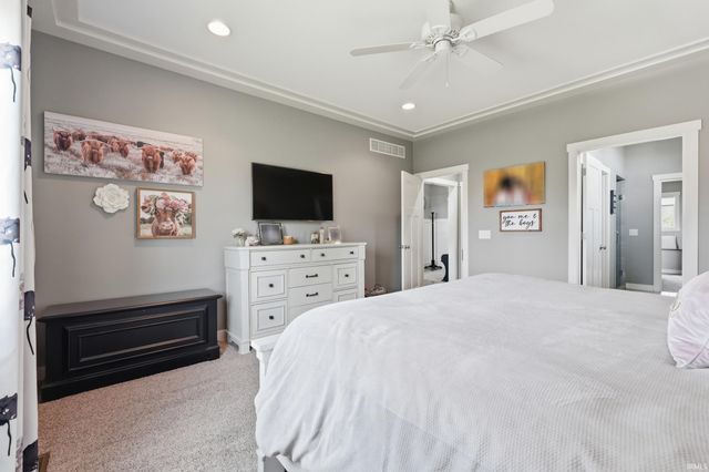 10223 Buttonwood Pass, Leo, IN 46765