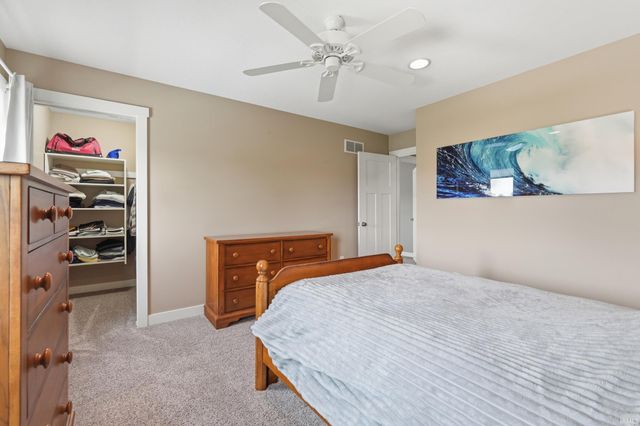 10223 Buttonwood Pass, Leo, IN 46765